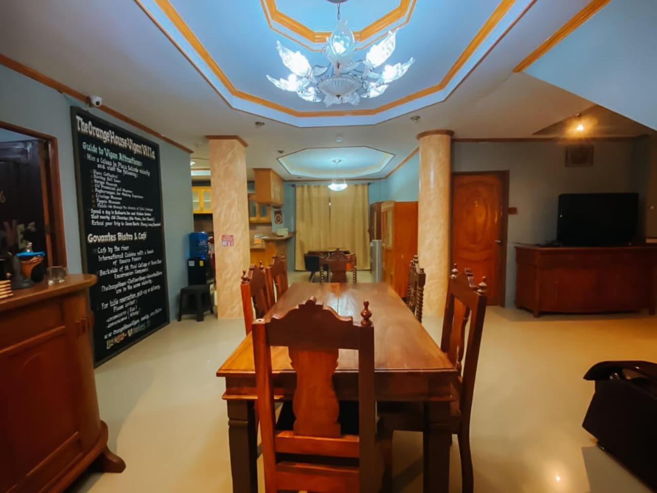 The Orange House - Vigan Villa Εξωτερικό φωτογραφία